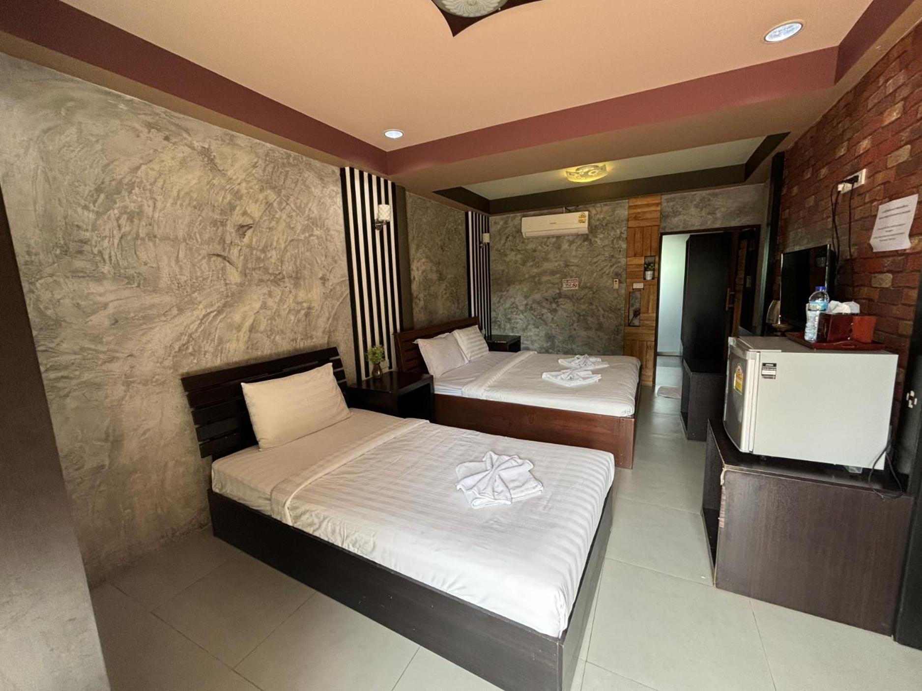 Revolution Kanchanaburi Adventure Hq Ban Chuk Kum Ngoại thất bức ảnh