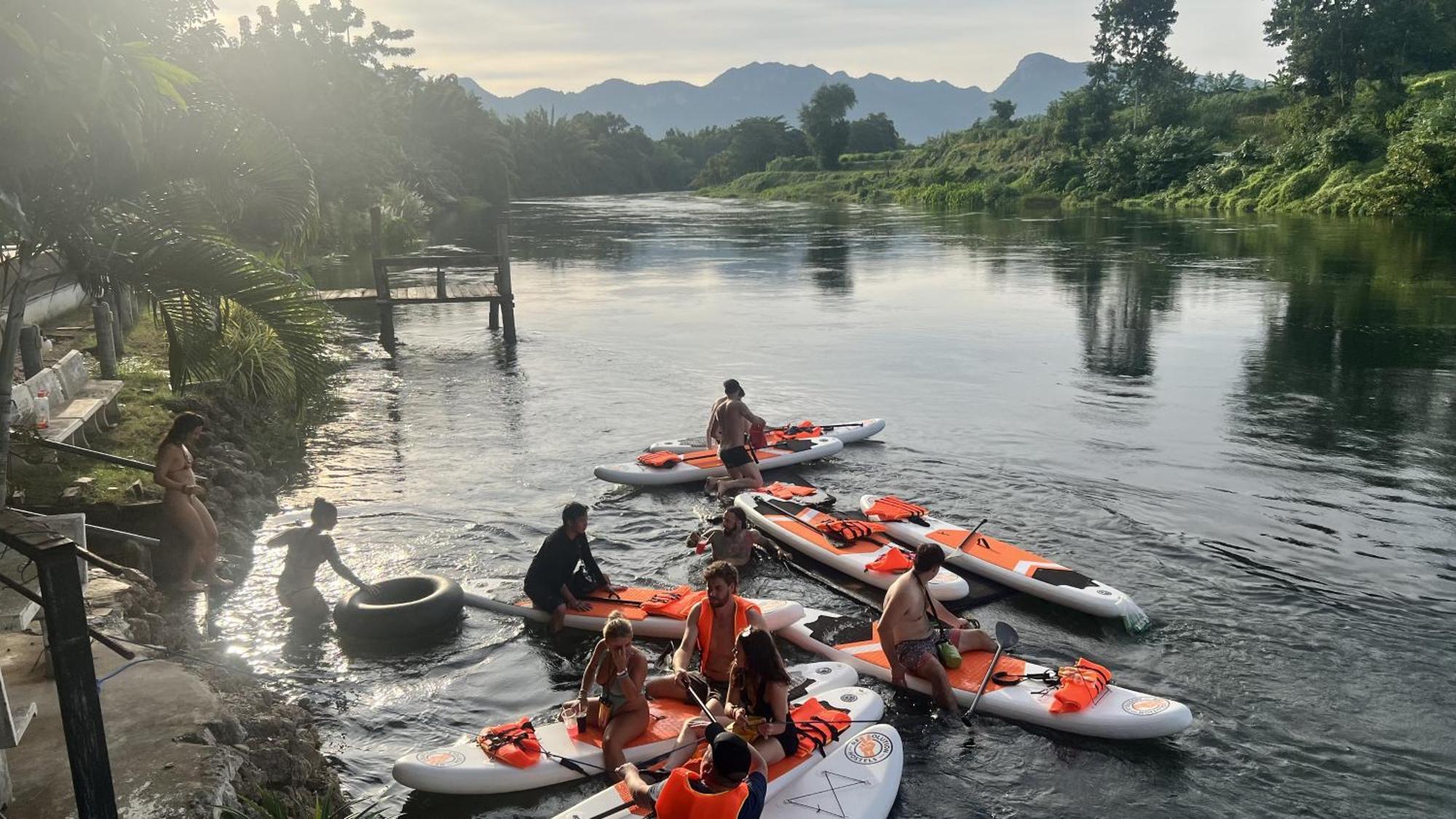 Revolution Kanchanaburi Adventure Hq Ban Chuk Kum Ngoại thất bức ảnh